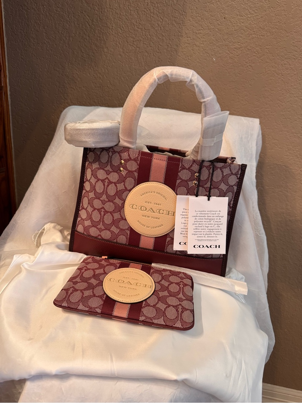Coach medium purse and large wristlet